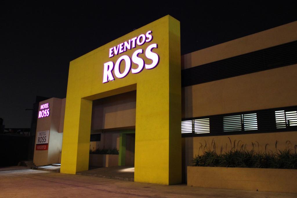 Hotel Ross موروليا المظهر الخارجي الصورة