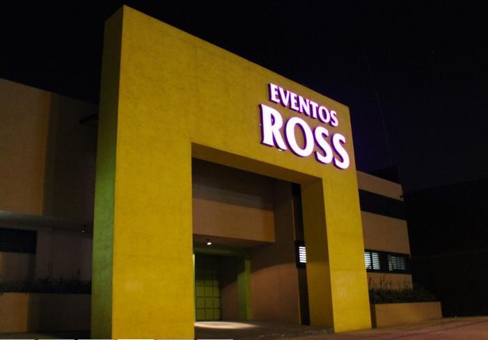 Hotel Ross موروليا المظهر الخارجي الصورة